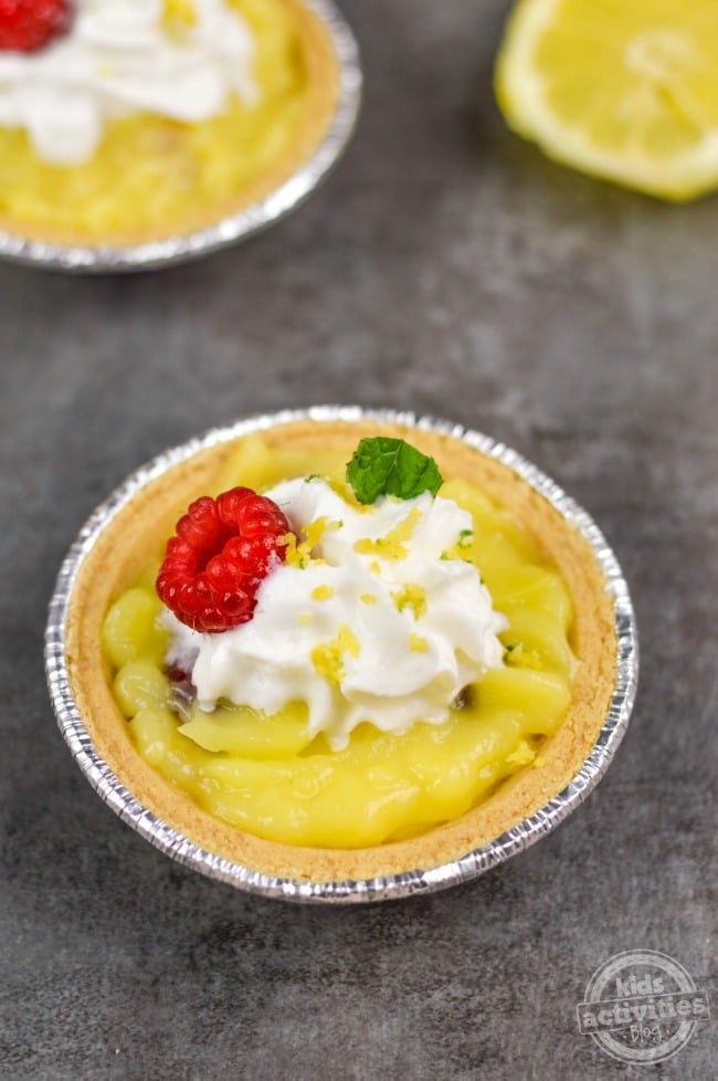 No Bake Mini Raspberry Lemon Pies Featured