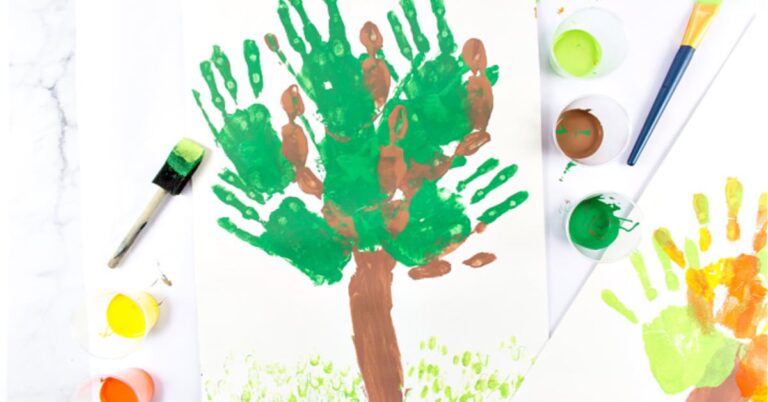 green hand tree craft for kids