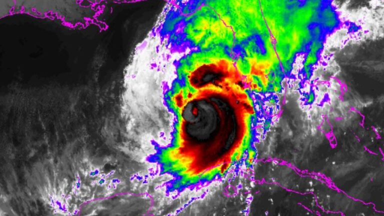 Major Category 4 Hurricane Milton on radar rapidly approaching Florida