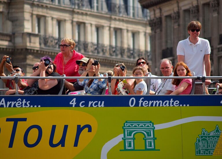 Paris tourists