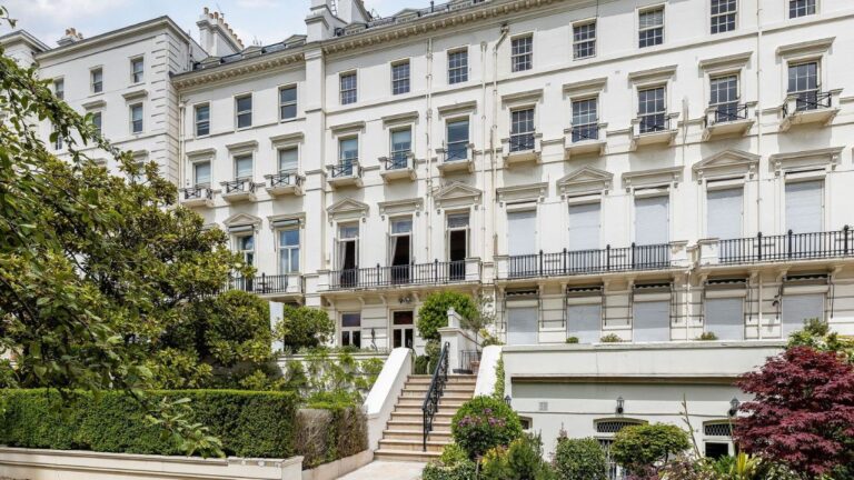 This Hyde Park Gardens mansion sold for 39.5m. ImageBeauchamp Estates