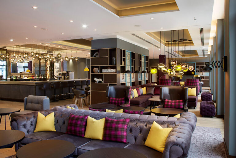 premier inn frankfurt messe lobby