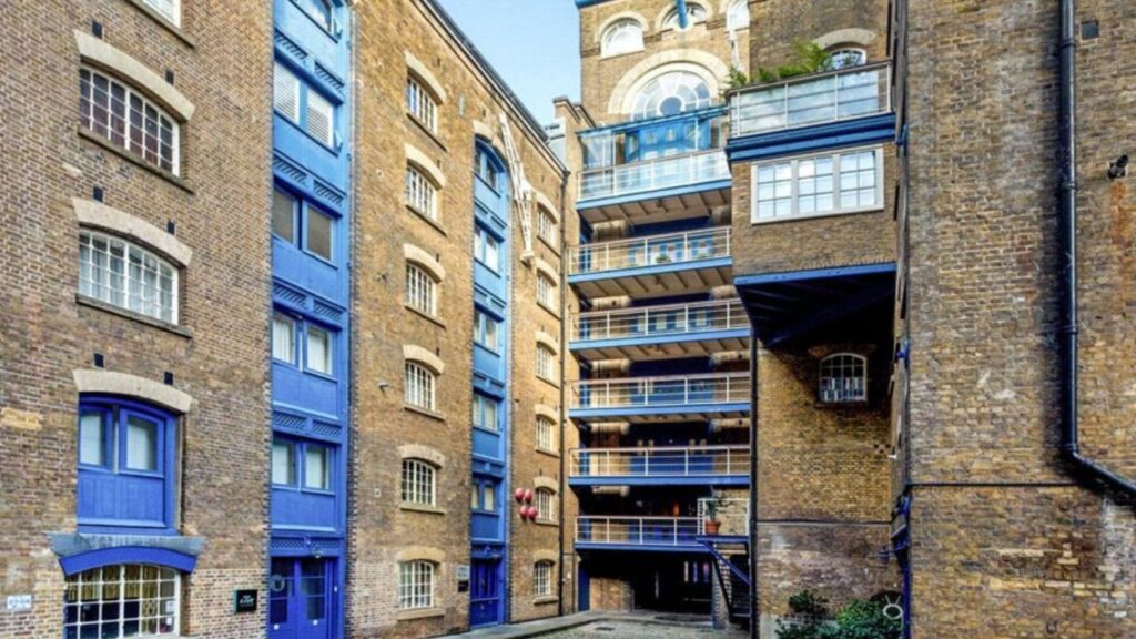 Once a grain mill and warehouse New Concordia Wharf is now a luxury residential building. Image Ande