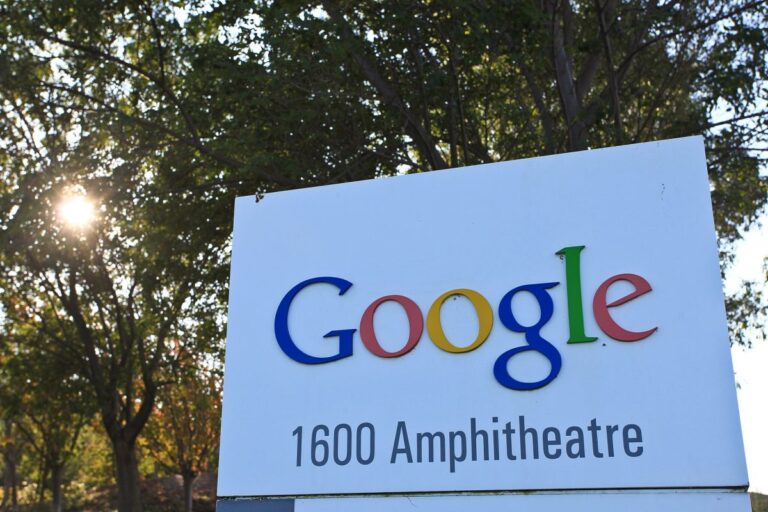 2048px Google 1600 Amphitheatre 4136750386 e1745002773904