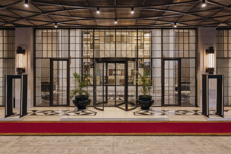 Fairmont Mumbai Porch e1744346519939